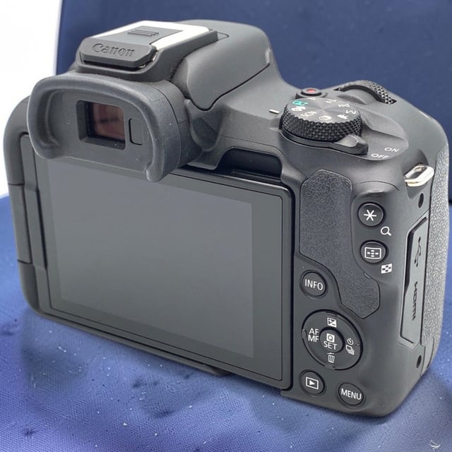EOS R50 ボディ
