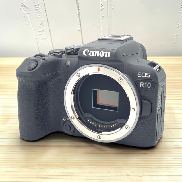 EOS R10 ボディ