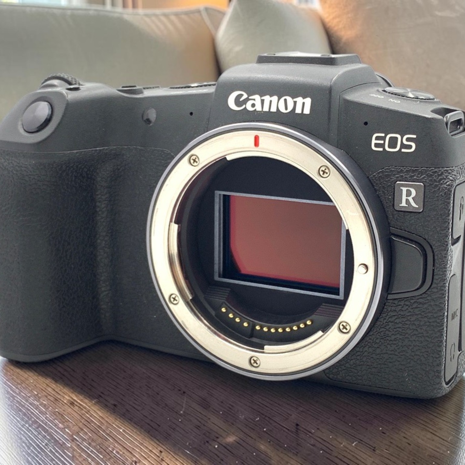 Canon EOS R6 Mark II ボディの新品/中古の在庫一覧 | みんなのカメラ