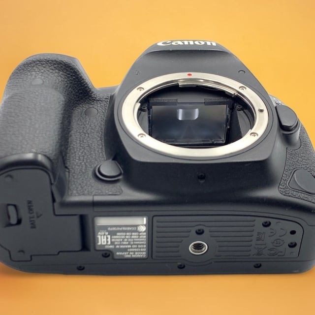 EOS 5D Mark IV ボディ
