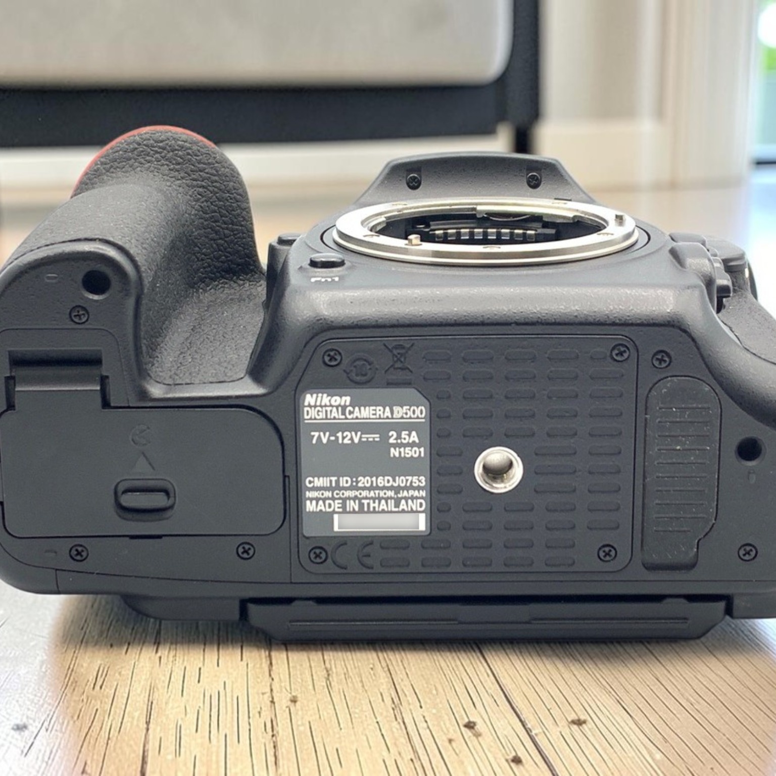 ニコン D500 ボディの中古 (良品)・¥82,990 by ゆのはら | みんなのカメラ