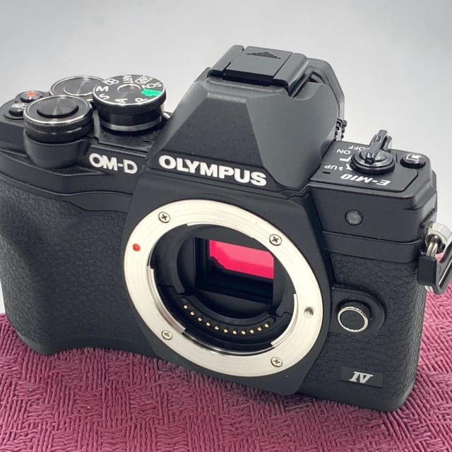 OM-D E-M10 Mark IV ボディ "ブラック"