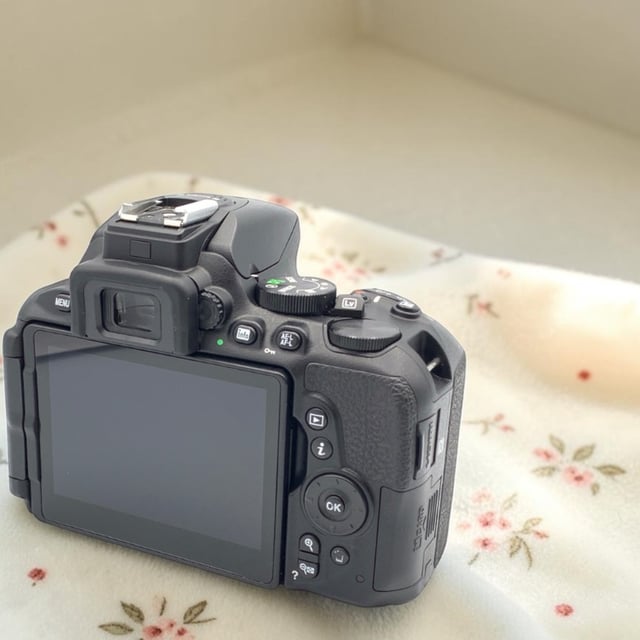 D5600 ボディ