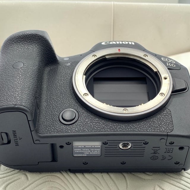 EOS R6 ボディ
