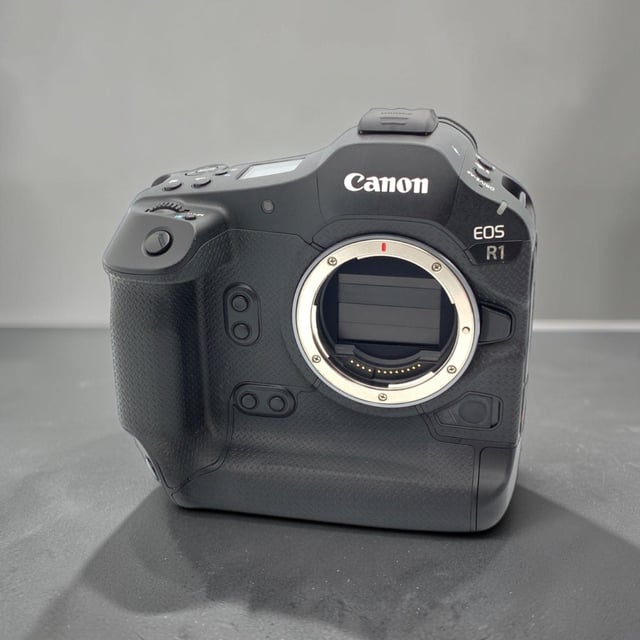 EOS R1 ボディ