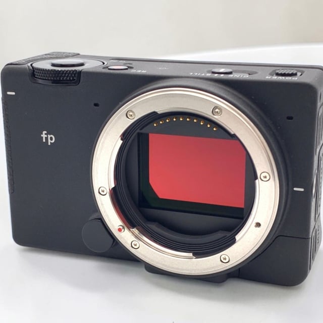 SIGMA fp ボディ