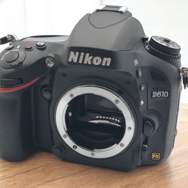 D610 ボディ