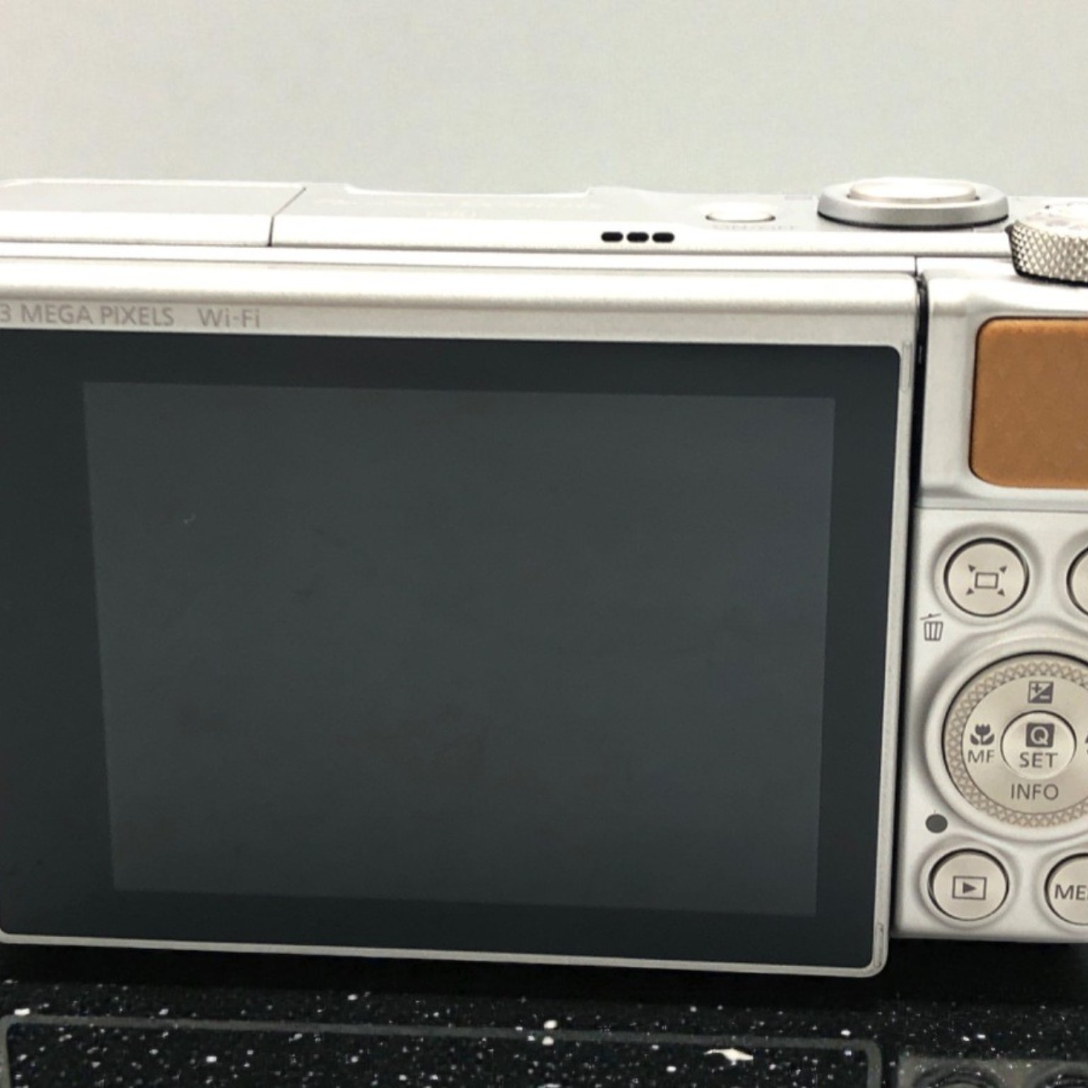 PowerShot SX740 HS 