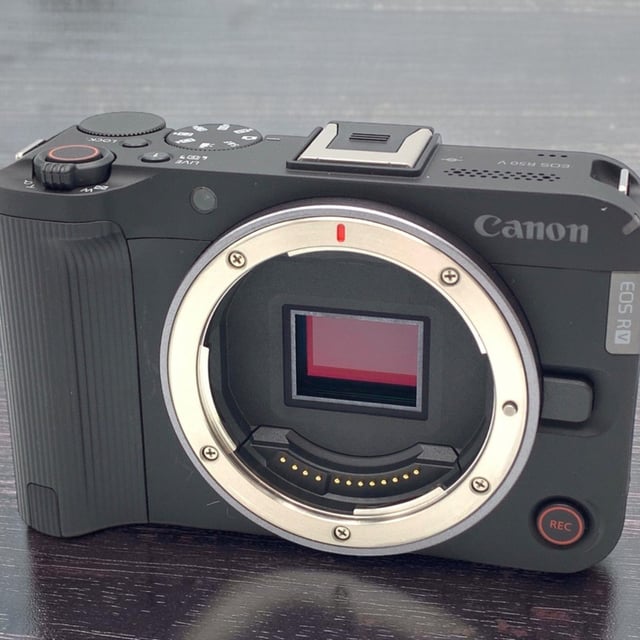 EOS R50 V ボディ "ブラック"