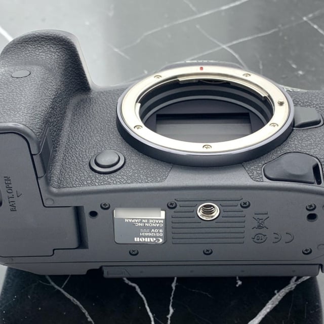 EOS R5 ボディ