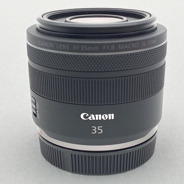 RF 35mm F1.8 マクロ IS STM