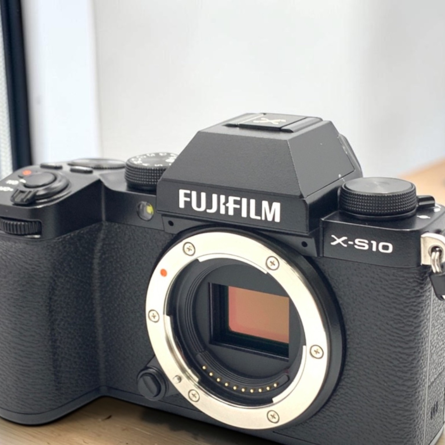 富士フイルム X-S10 ボディの中古 (美品)・¥113,800 by るのは