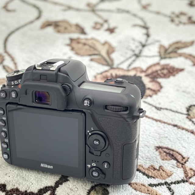 D7500 ボディ