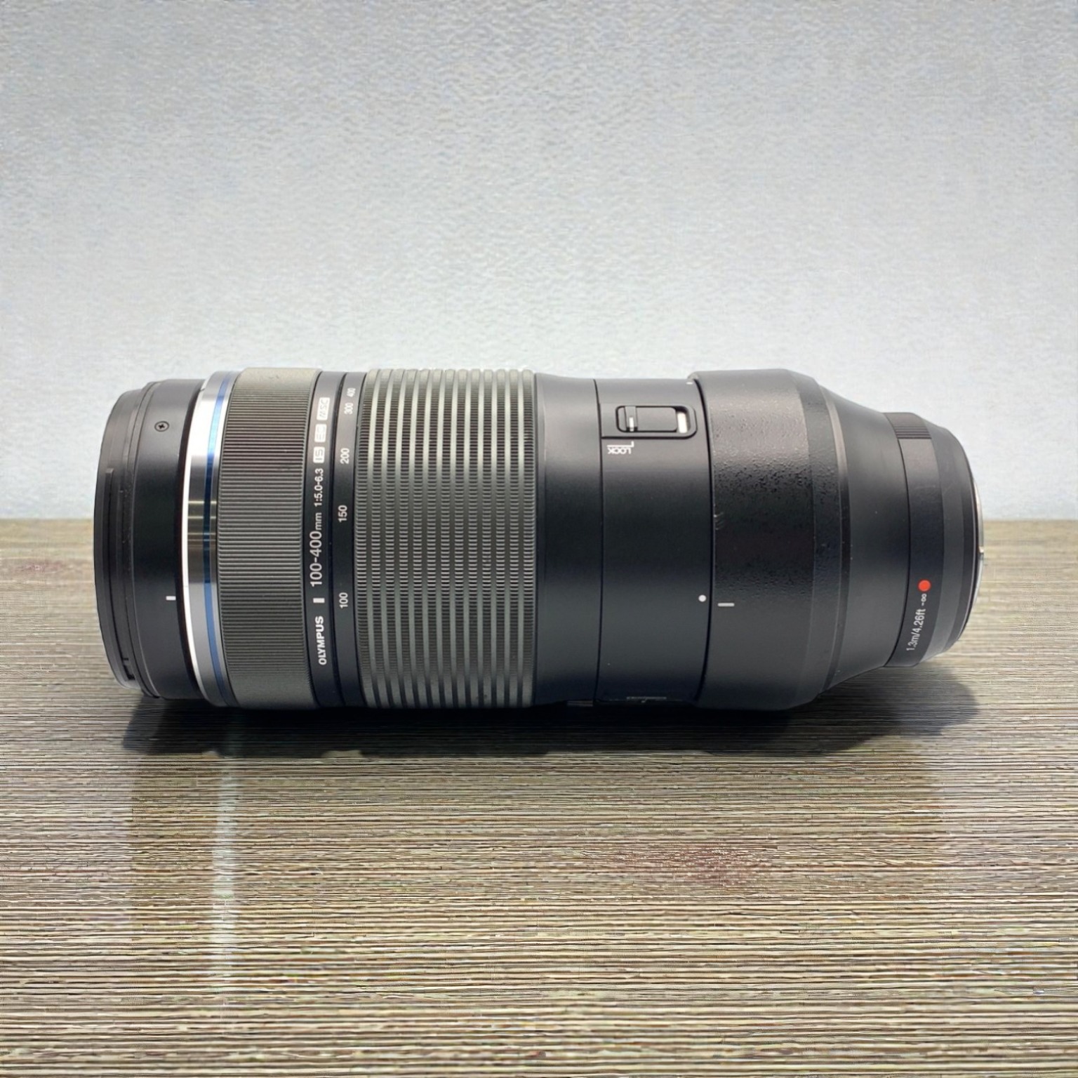 オリンパス M.ZUIKO DIGITAL ED 100-400mm F5.0-6.3 ISの新品/中古の