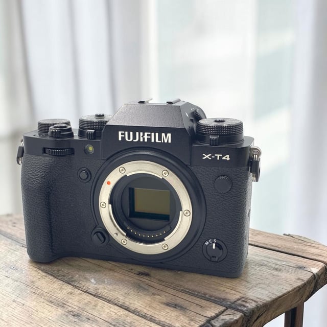 X-T4 ボディ "ブラック"