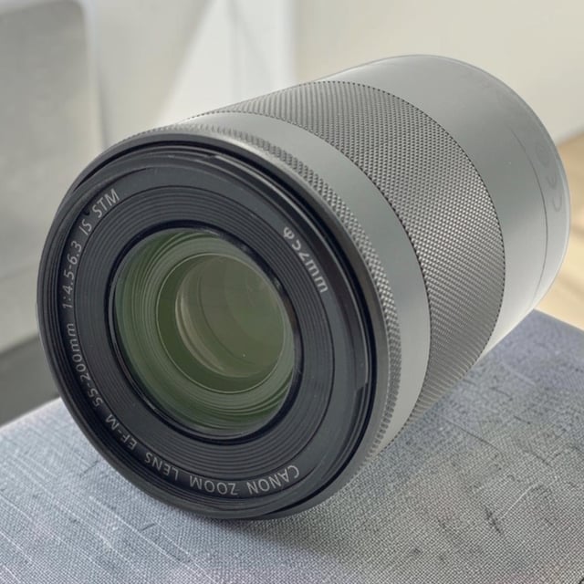 EF-M55-200mm F4.5-6.3 IS STM