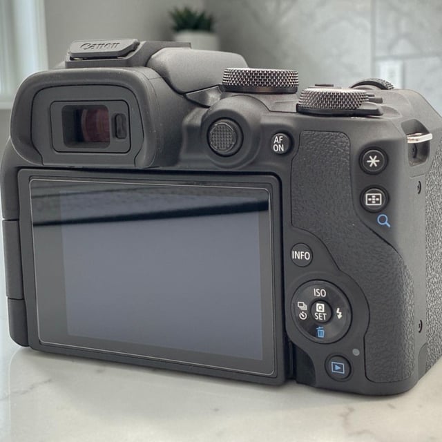 EOS R10 ボディ
