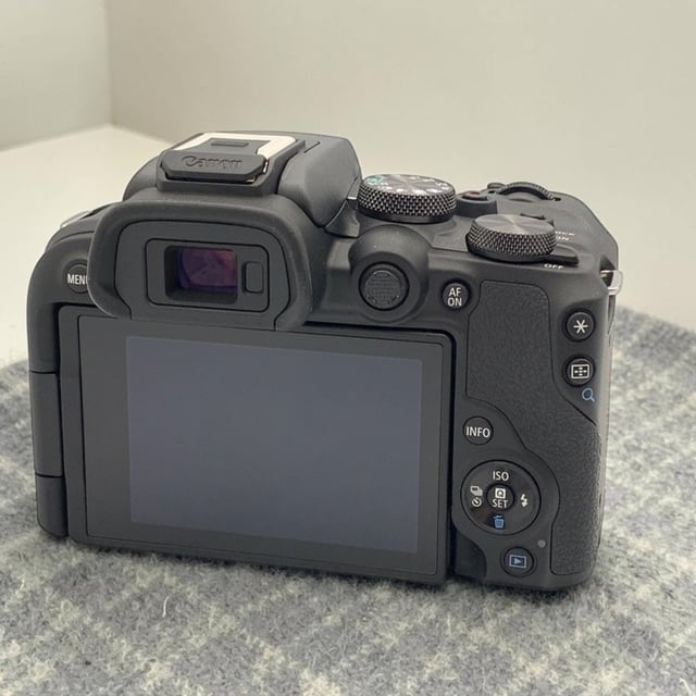 EOS R10 ボディ