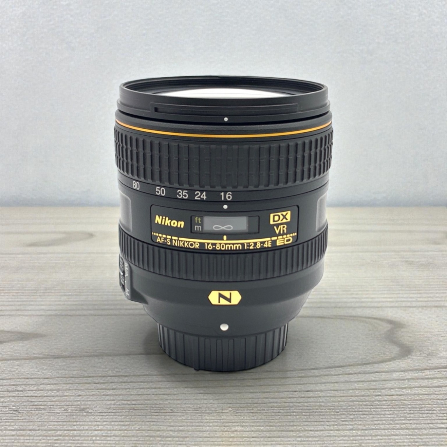 AF-S DX NIKKOR 16-80mm f/2.8-4E ED VRの中古レンズを買うなら