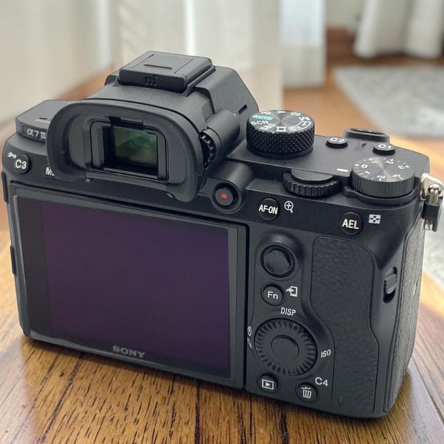 α7 III ILCE-7M3 ボディ