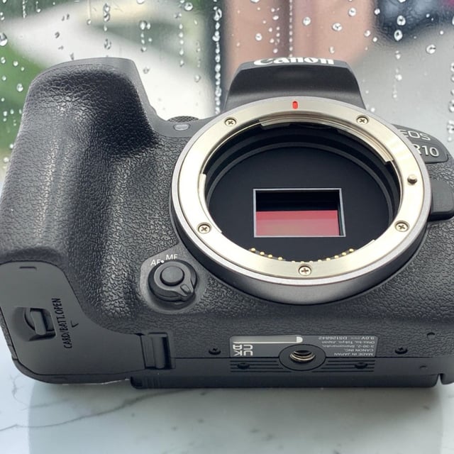 EOS R10 ボディ