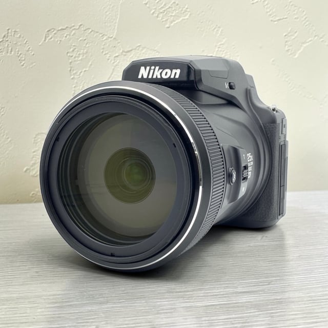 COOLPIX P1100