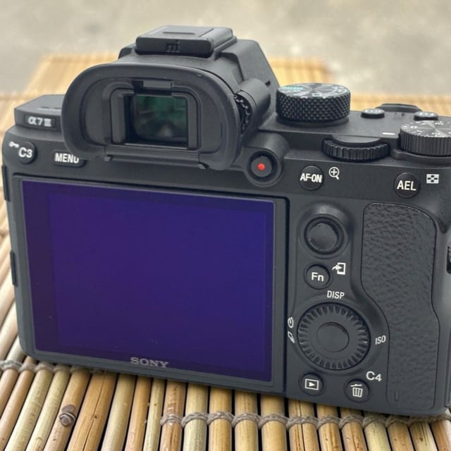 α7 III ILCE-7M3 ボディ