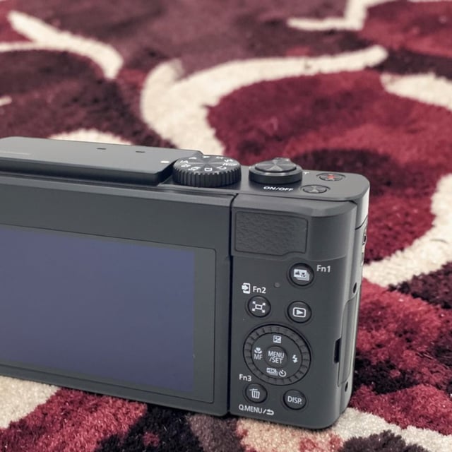 LUMIX TZ99(DC-TZ99) "ブラック"