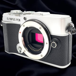 OLYMPUS PEN E-P7 ボディ "シルバー"