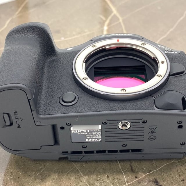 EOS R5 Mark II ボディ