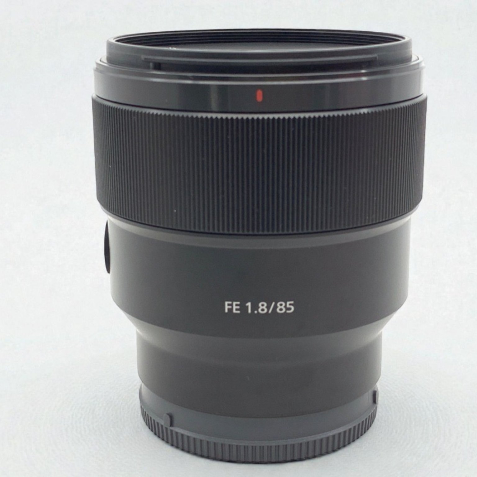 FE 85mm F1.8 SEL85F18の中古レンズを買うならみんなのカメラ FmY179lYZnF2