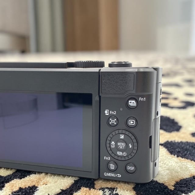 LUMIX TZ99(DC-TZ99) "ブラック"