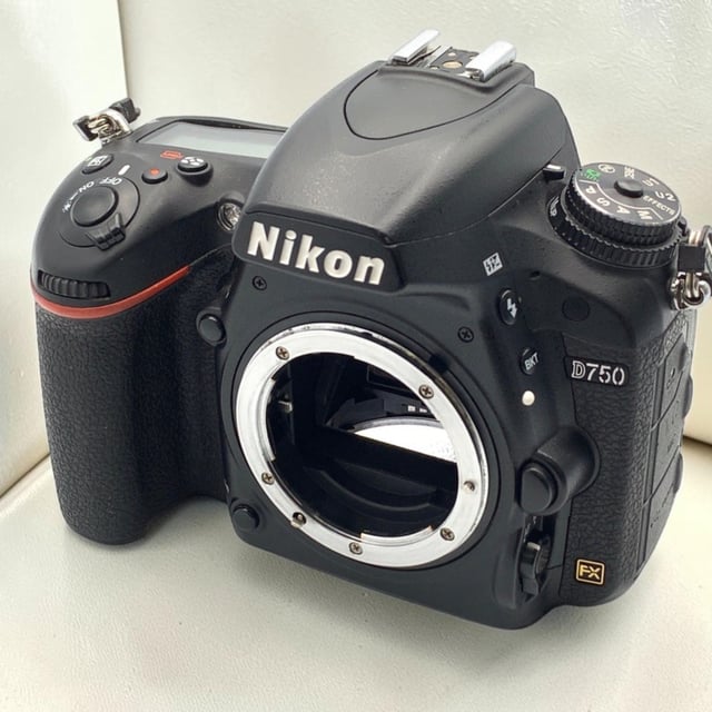 D750 ボディ