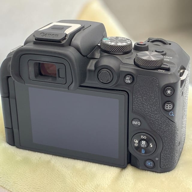 EOS R10 ボディ
