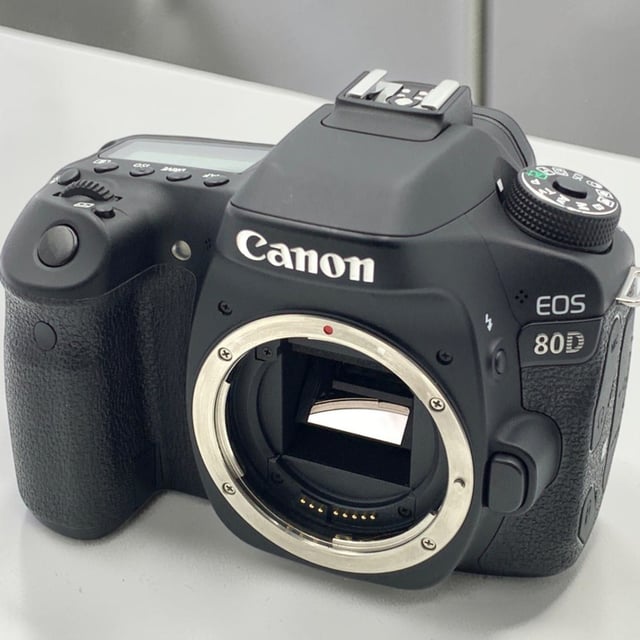 EOS 80D ボディ