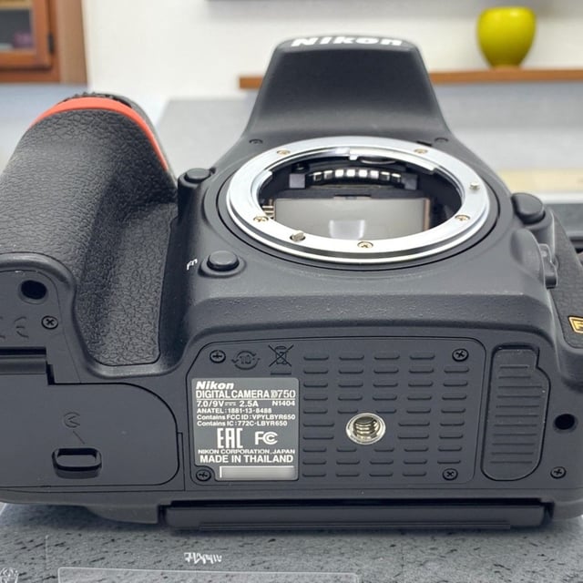 D750 ボディ