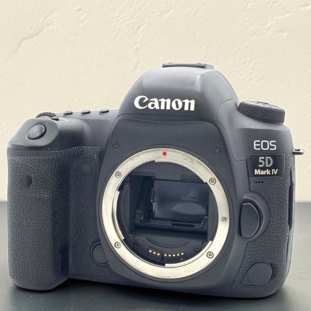 EOS 5D Mark IV ボディ