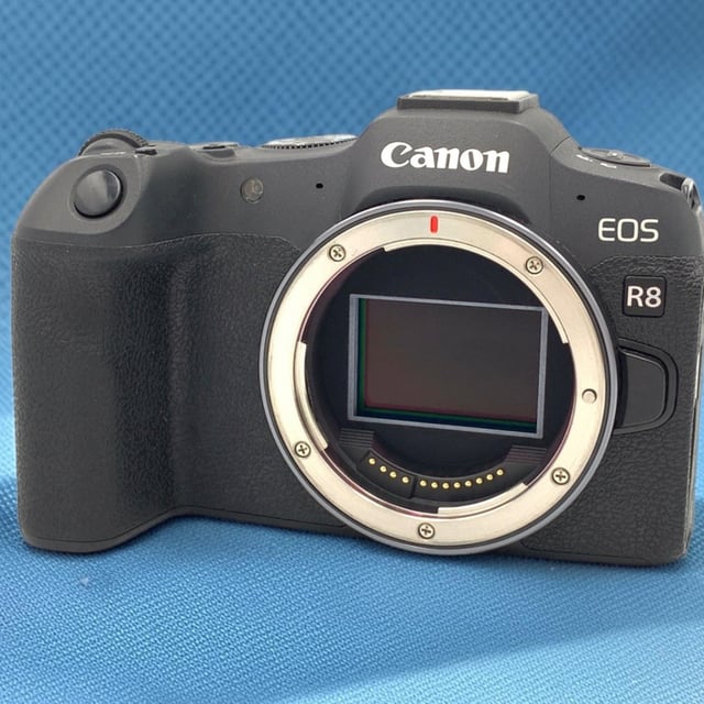 EOS R8 ボディ