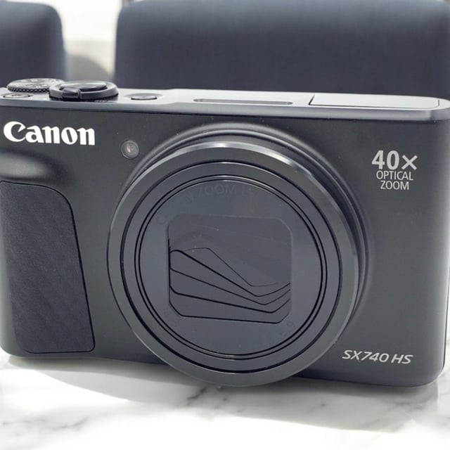 PowerShot SX740 HS