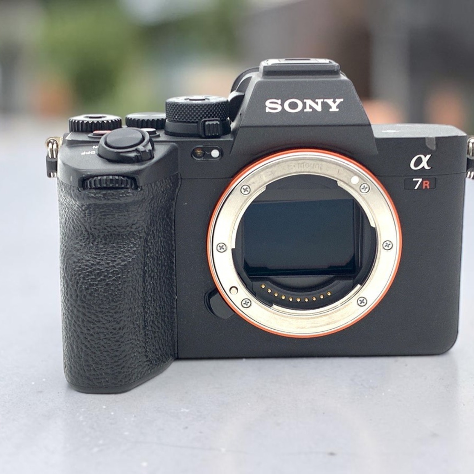 SONY α7R V ILCE-7RM5 ボディの新品/中古の在庫一覧 | みんなのカメラ