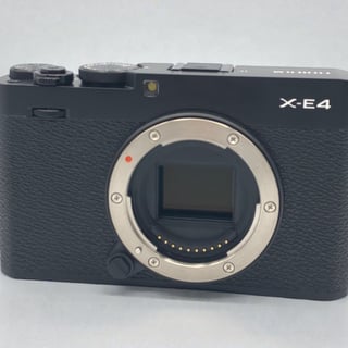 X-E4 ボディ "ブラック"