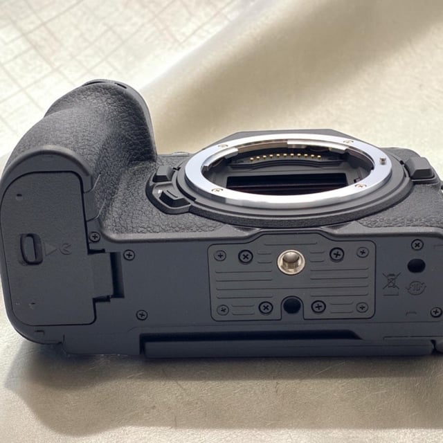 Z5II ボディ
