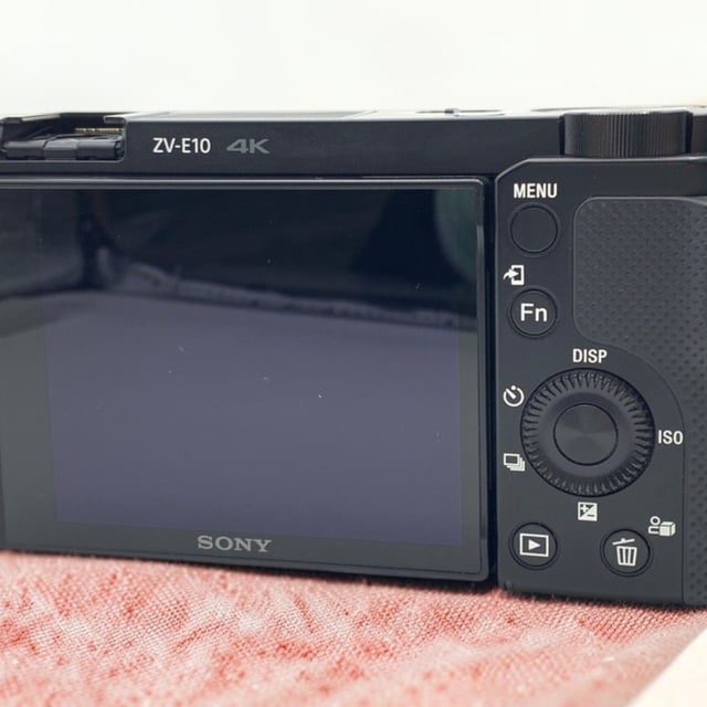VLOGCAM ZV-E10 ボディ "ブラック"