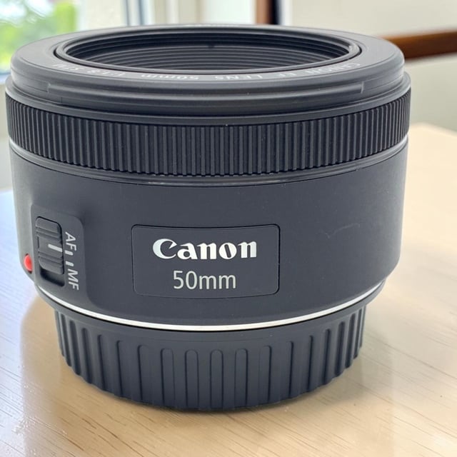 EF 50mm F1.8 STM
