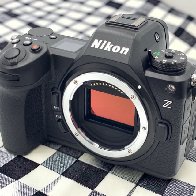 Z6III ボディ