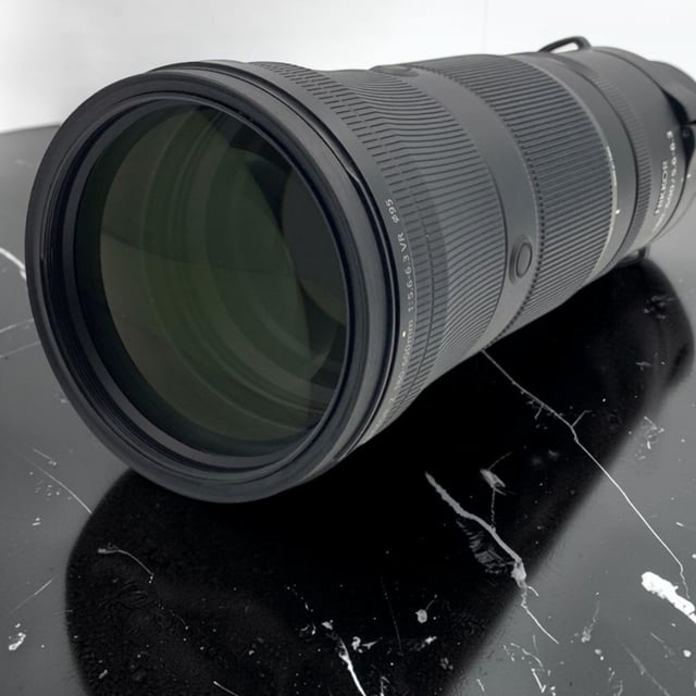 NIKKOR Z 180-600mm f/5.6-6.3 VR