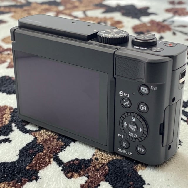 LUMIX TZ99(DC-TZ99) "ブラック"