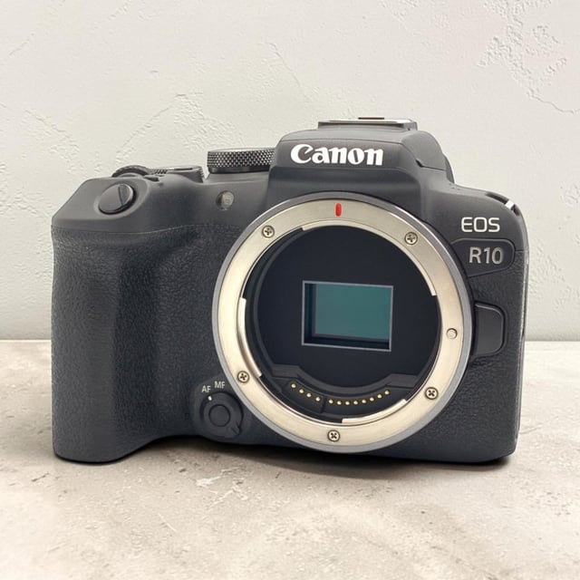 EOS R10 ボディ