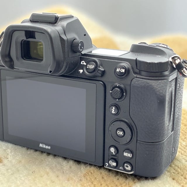 Z6 ボディ