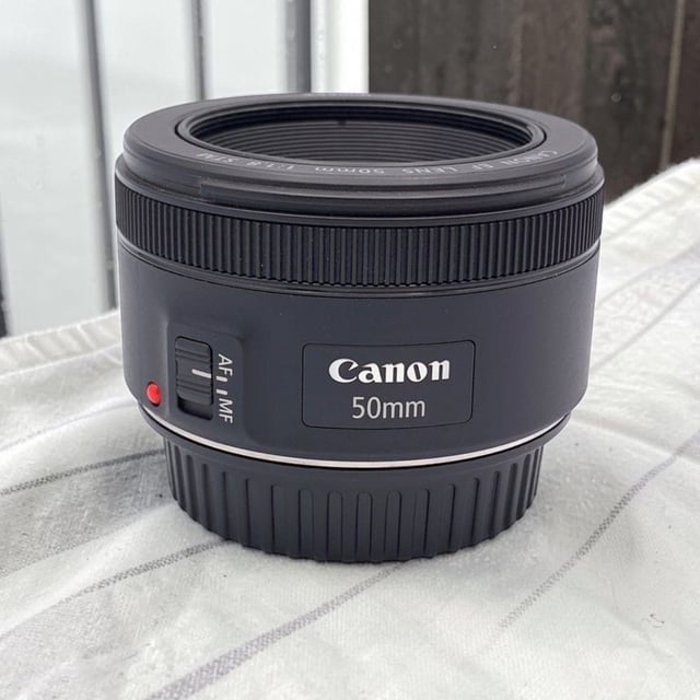 EF 50mm F1.8 STM